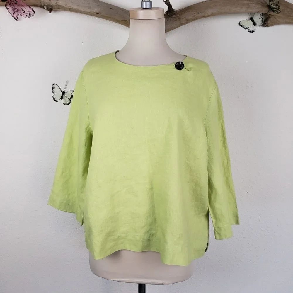 Orvis green linen cropped boxy fit top